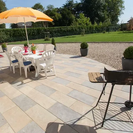 Holiday home Des Chataigniers Thietreville