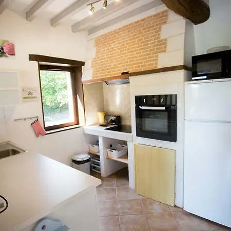 Holiday home Des Chataigniers